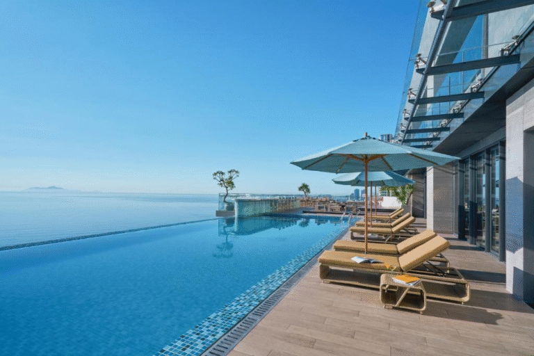 Muong Thanh Luxury Ha Long Centre Hotel